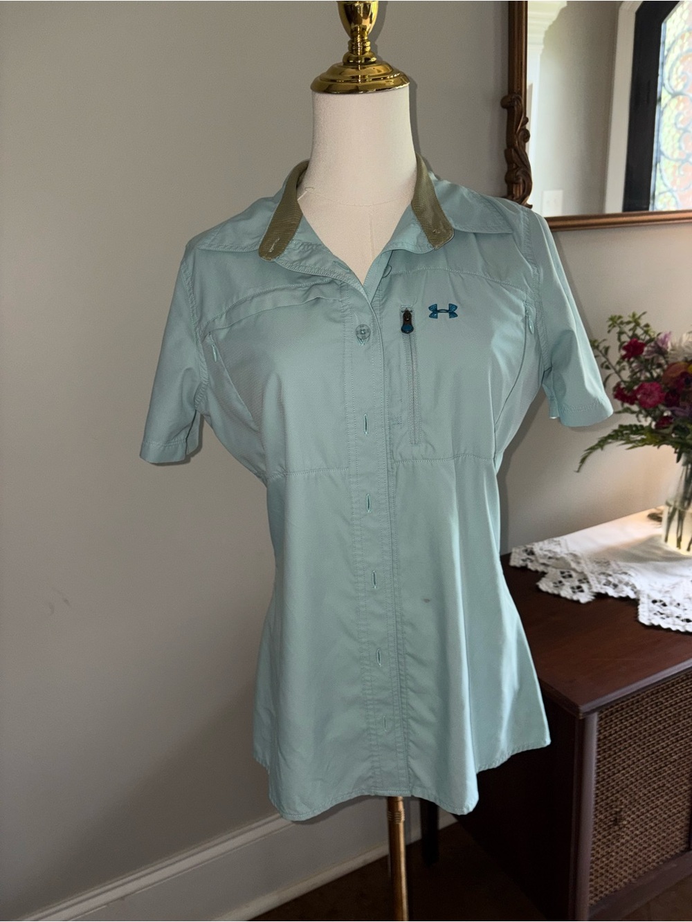 Under Armour Women's Mint Green Short Sleeve Button-Front Performance Top